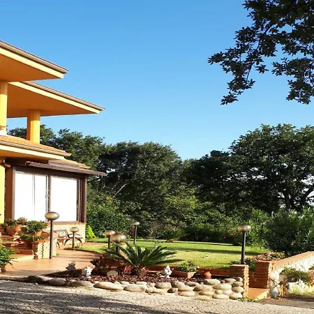 Inviting In With Furnished Garden And Terrace Villa Amaroni